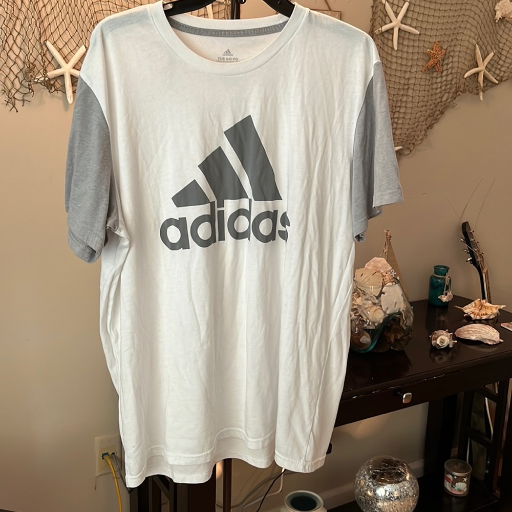 Mens XL Adidas shirt